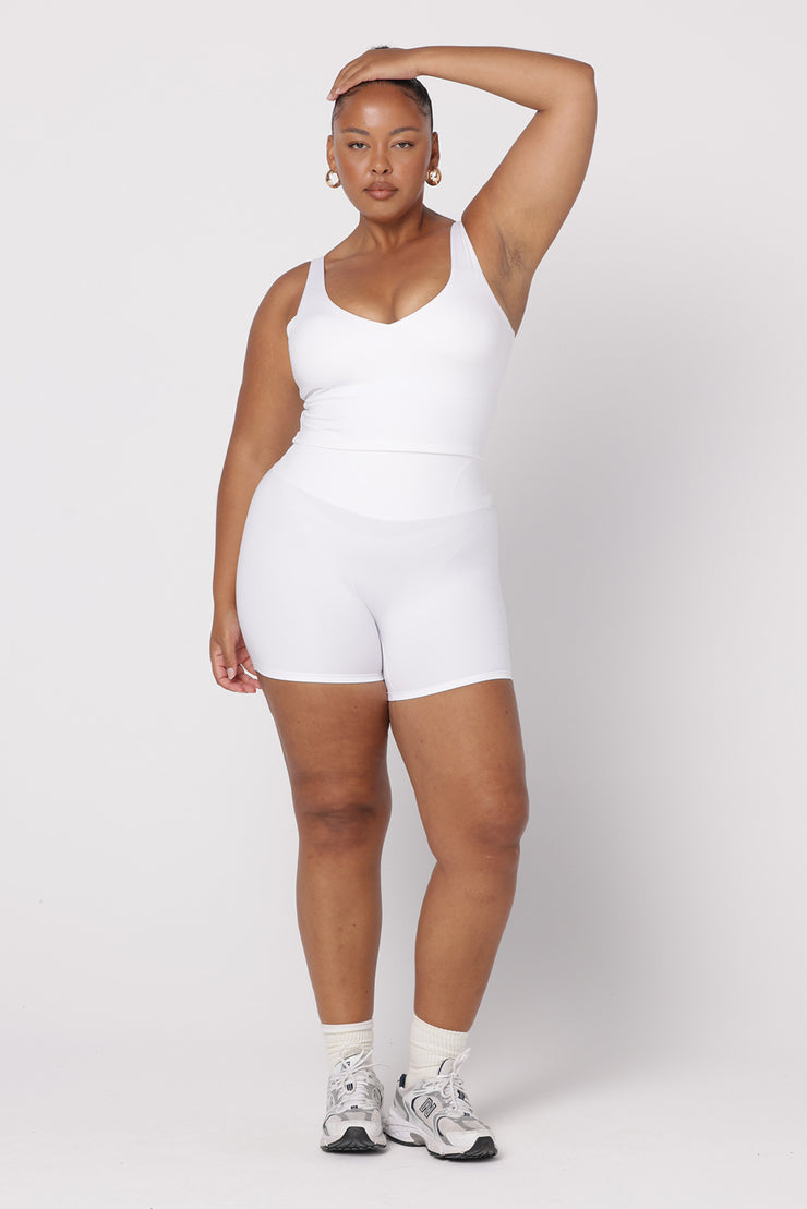 White bike shorts 2025 plus size